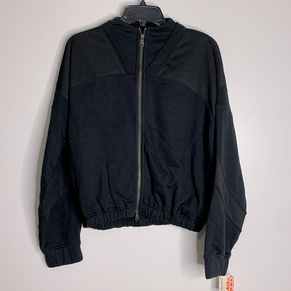 FP MOVEMENT SET Jacket & Skort NWT Black - Picture 6 of 16